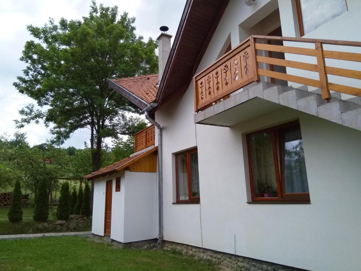 Hotel Casa Lacul Mierlei Sovata Exterior foto